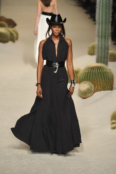 Look 50